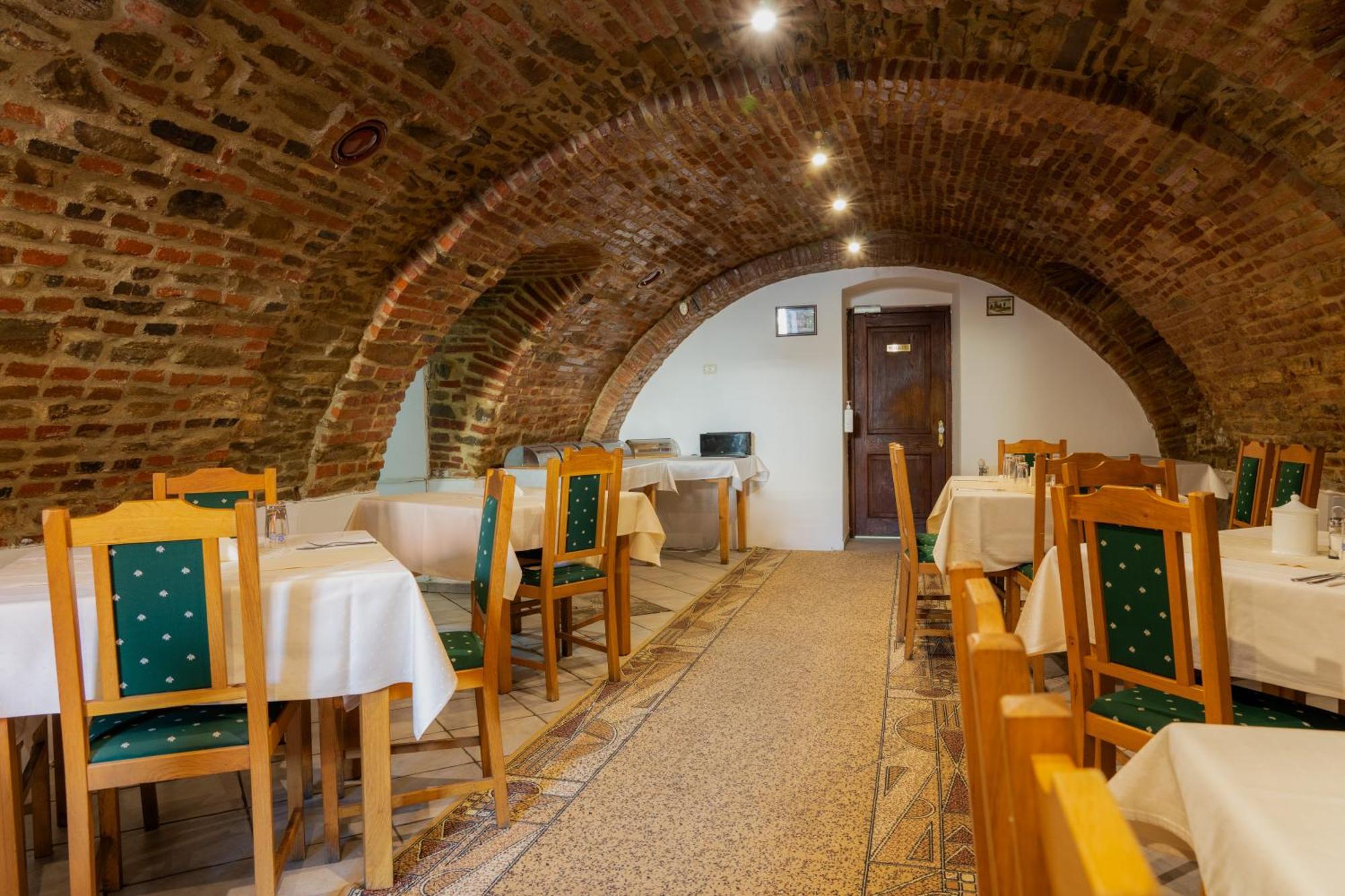 Casa Cu Cerb Hotel Sighisoara Luaran gambar