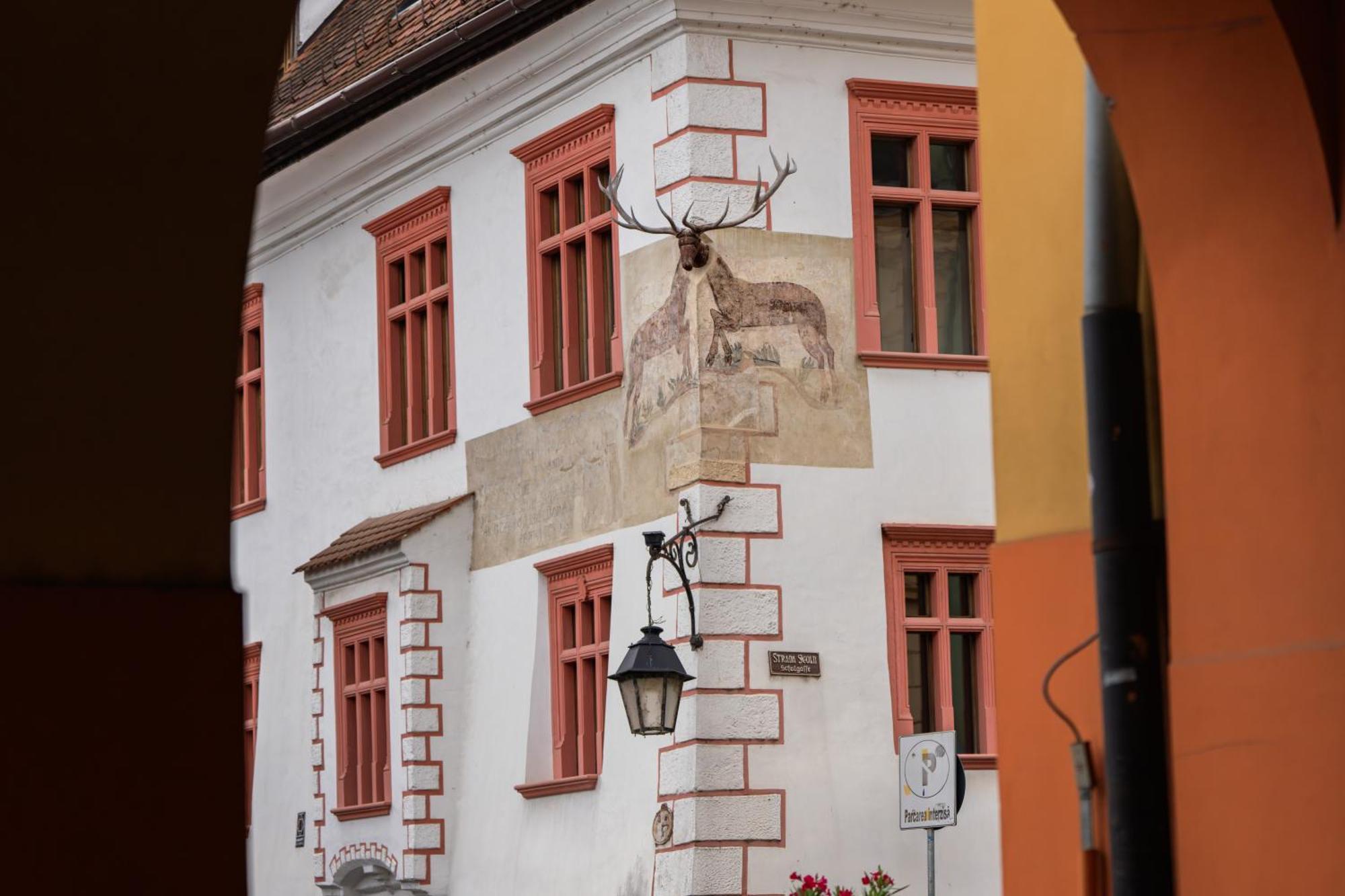Casa Cu Cerb Hotel Sighisoara Luaran gambar