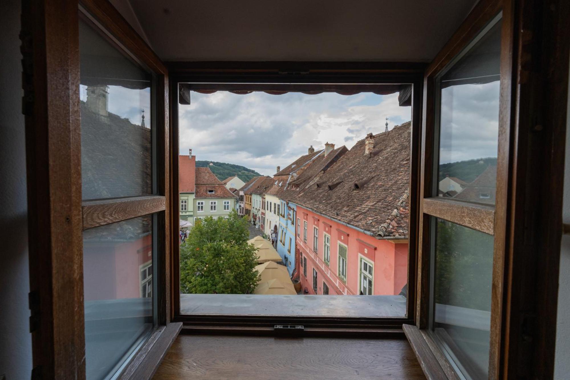 Casa Cu Cerb Hotel Sighisoara Luaran gambar